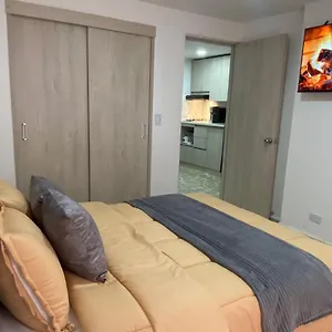 Apartamento Encantador Loft Central En - Rosales, Medellín